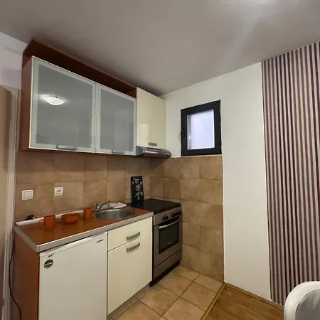 Astra Apartment