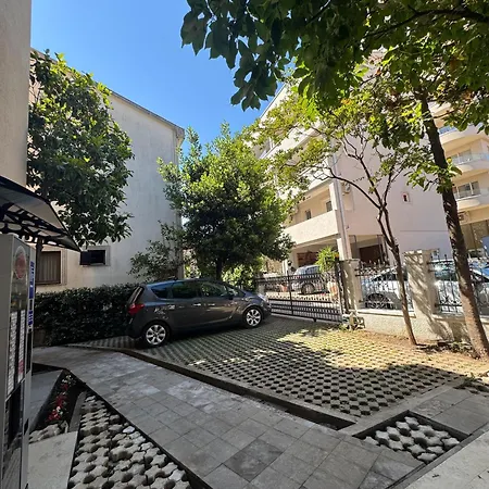 Apartment Astra Budva