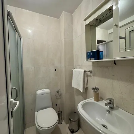 Astra Apartment