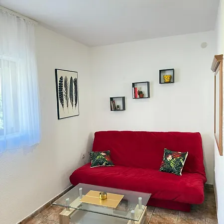 Astra Appartamento Budua